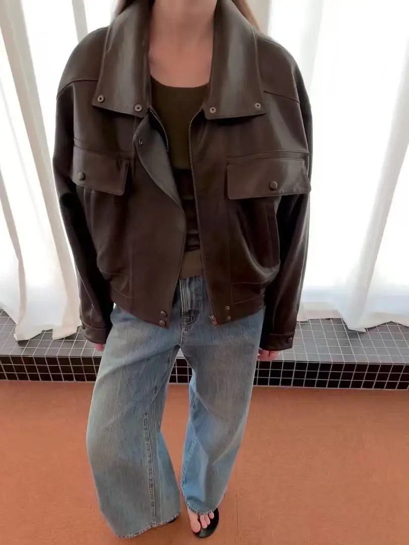 أزياء عتيقة عصرية ضرورية مع سترة جلدية مغلفة مزدوجة الجيوب #5