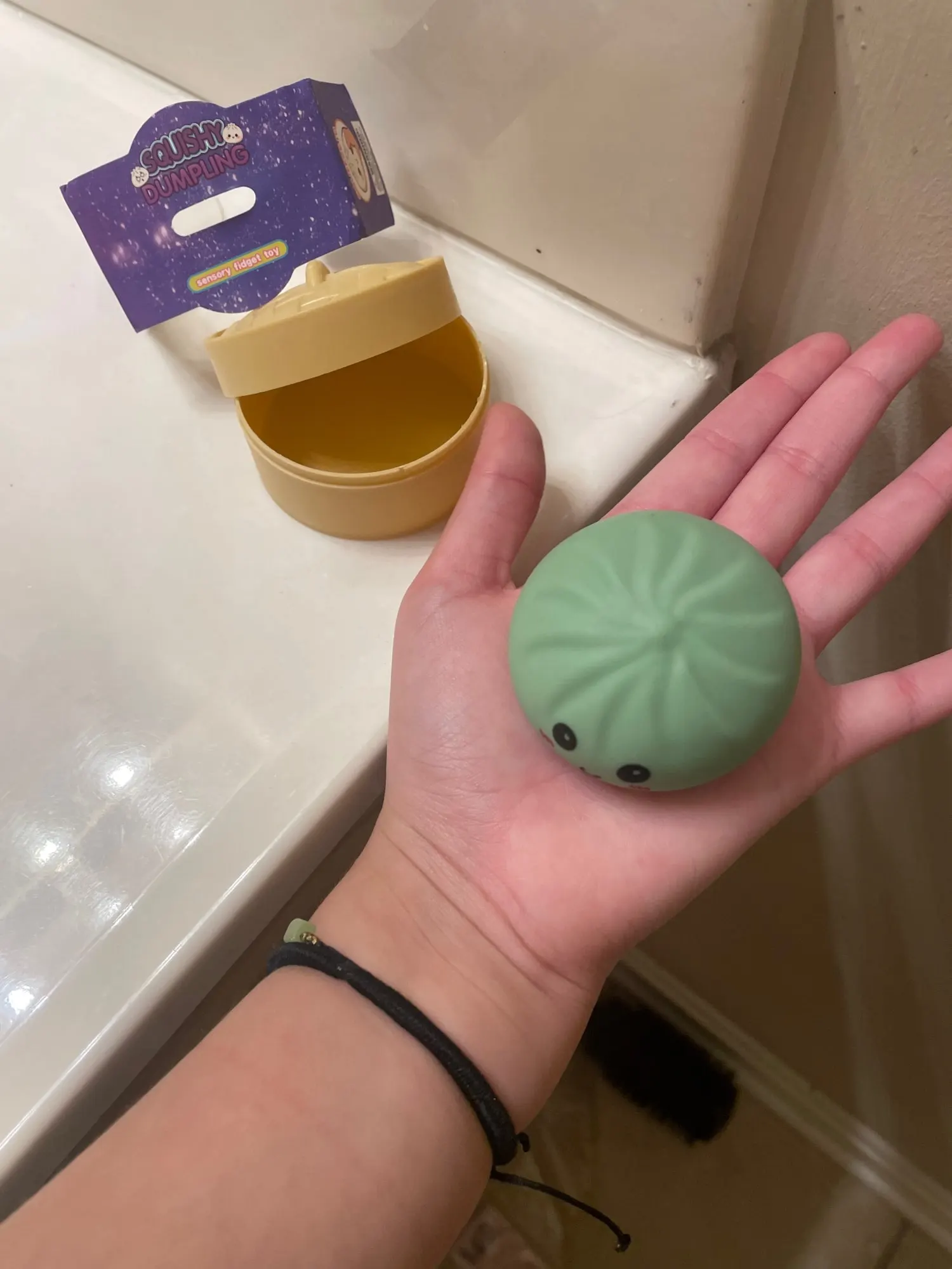 Simulation Dumpling Squishy Rebound Soft Squeeze Stress Ball With Bamboo Steamer Box Anti-Stress Toy Sensory For Creative Gift photo review