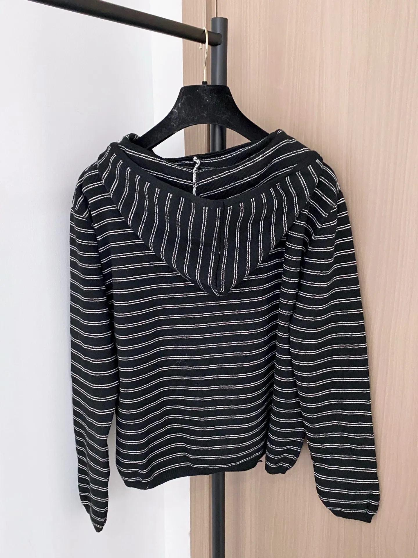 

2025 Autumn and Winter New Hooded Cardigan Striped Sweater Women's Cardigan Hooded Slim Versatile Jacket