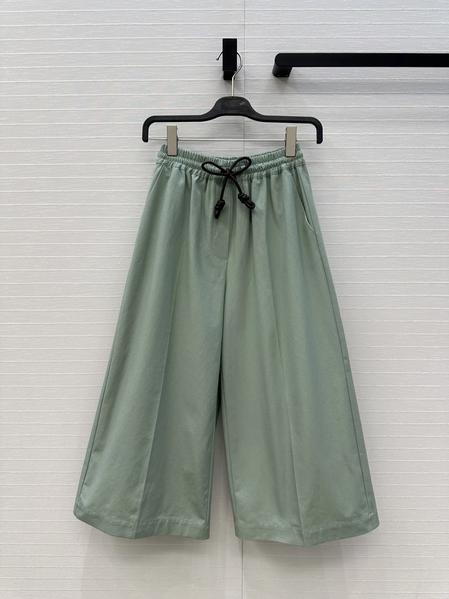 

High Quality Spring And Summer Women's Casual Fashion Solid Embroidery Loose Wide Leg Pants JQ143