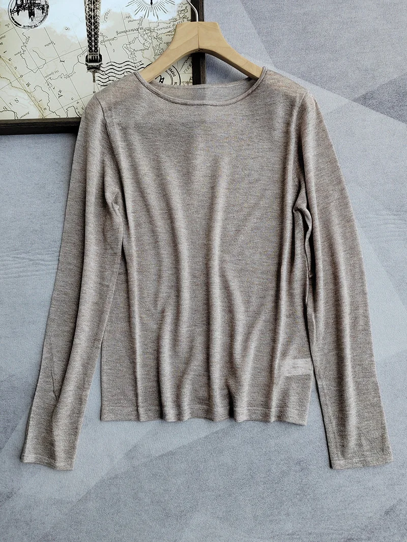 Casual lightweight long sleeve knitted wool sweater