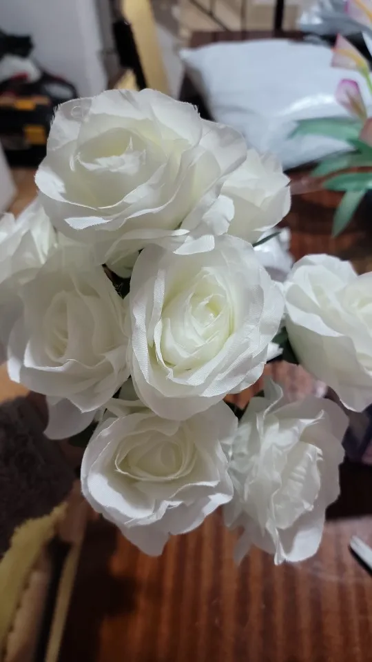 9-head Rose Bouquet Artificial Flowers Silk Roses Bride Bouquet Wedding Home Decoration Accessories for Vase Plants Arrangement photo review