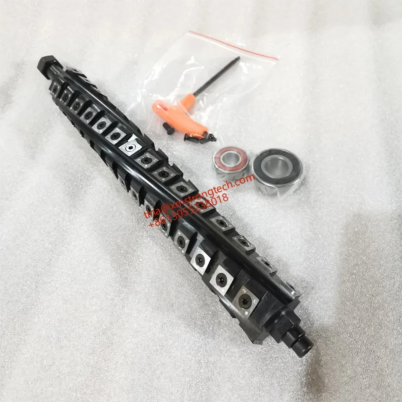 

LIVTER DW735 Steel Material R150 Replaceable Carbide Blade Helical Cutter Head