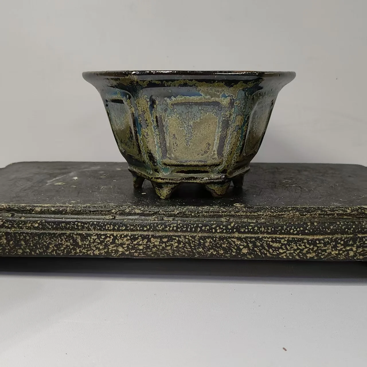 

Yixing glazed bonsai pot