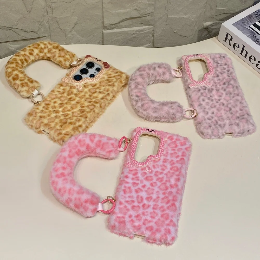 

Fashion plush leopard print phone case for Samsung S23 24plus25 24 23ultra protective case cute new shockproof fundas with charm