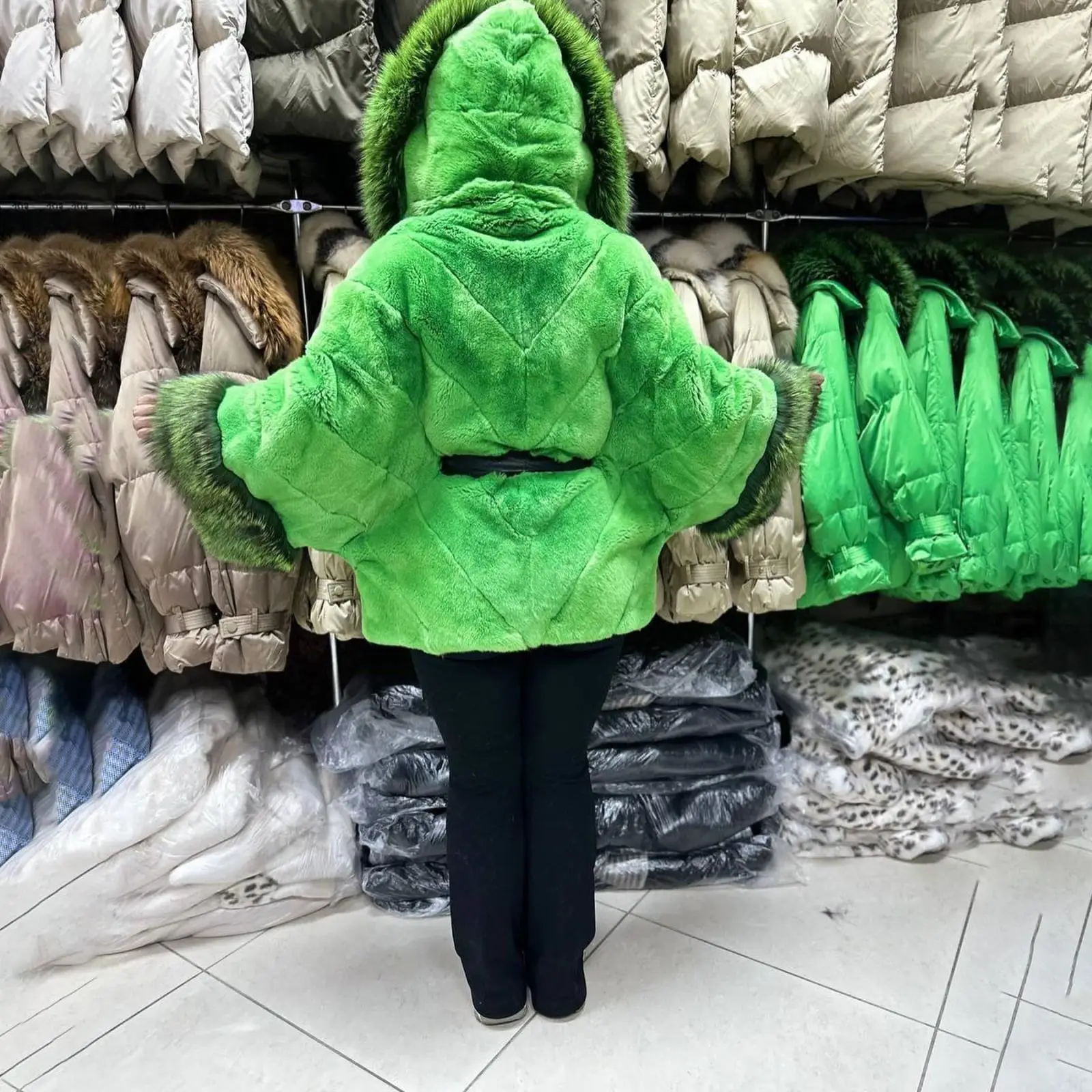 Hoge kwaliteit dames natuurlijke Rex konijnenbont jas met zilveren vossenbont capuchon luxe dames volledige Pelt echte Rex konijnenbontjassen