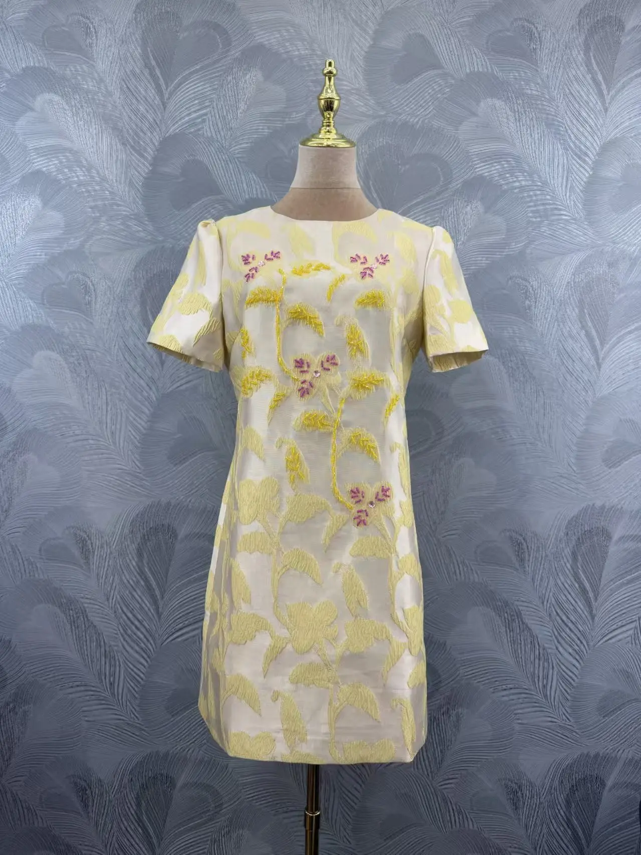 Women New Summer Casual Round Collar Straight Jacquard Flower Short Sleeve Applique Beading Party Banquet Above Knee Mini Dress