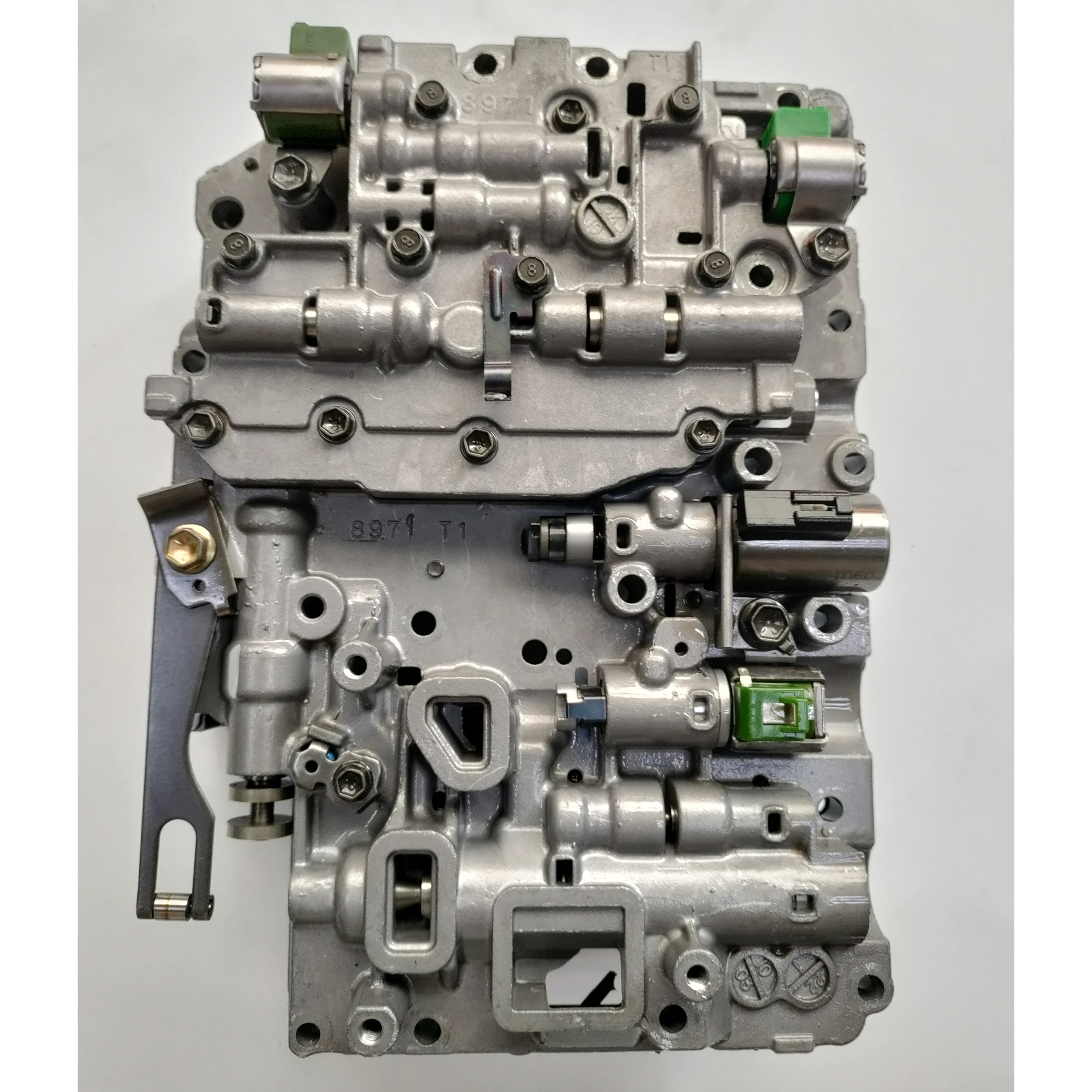 03-71L 03-72LE A44DE AW03-70 Transmission Valve Body For SUZUKI