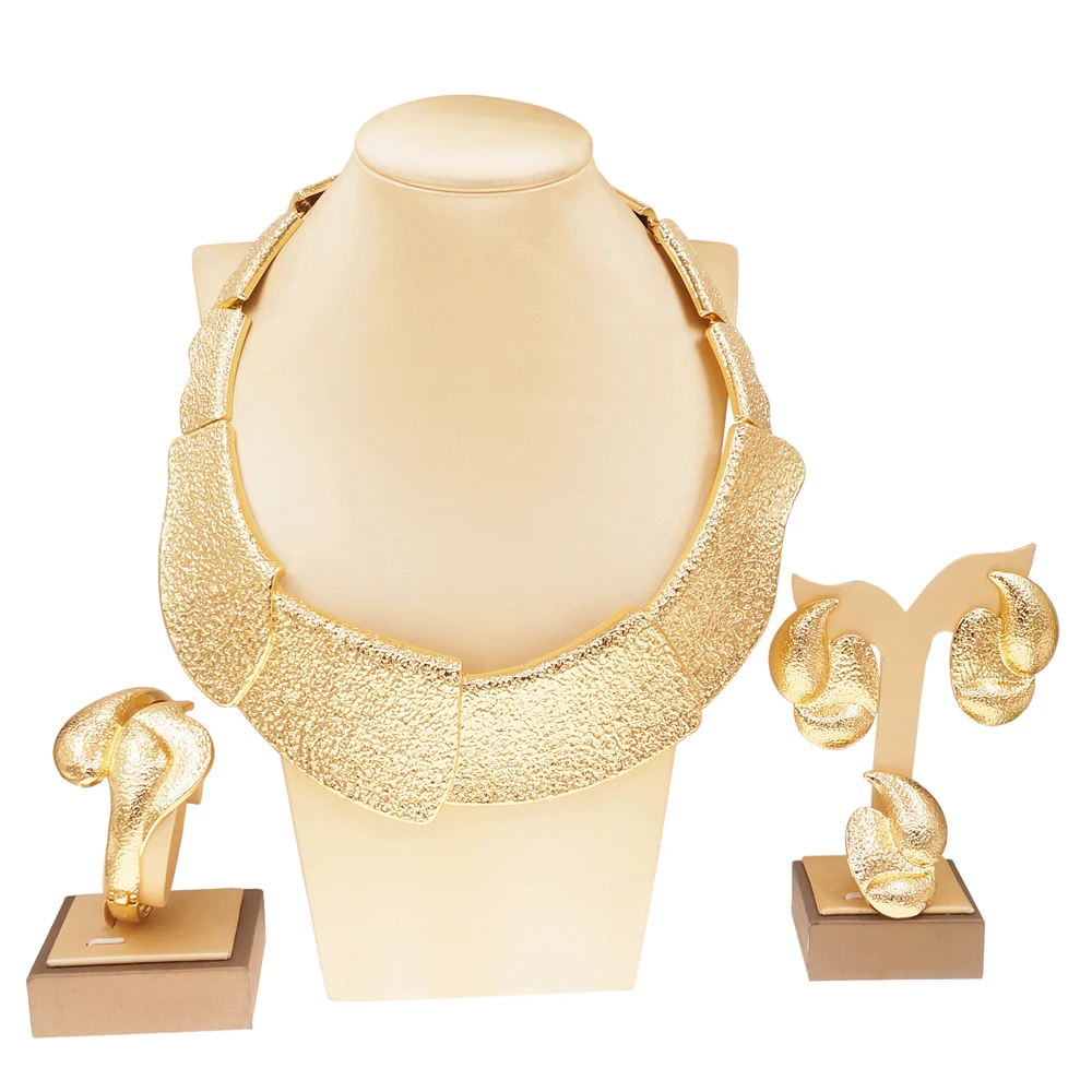 Dubai Gold Plated 24K Shiny Necklace Bracelet Ring Women Jewelry Set Exaggerated Style Banquet Party Bijoux Nigeria Wedding