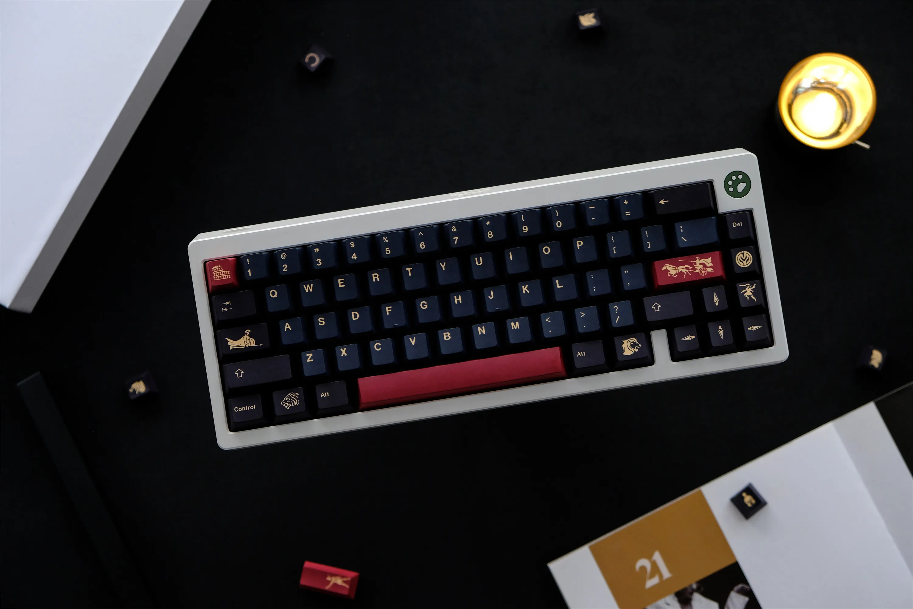 GMK Rome Keycap, 134 Keys PBT Keycaps Cherry Profile DYE-SUB Personalized GMK Keycaps For Mechanical Keyboard