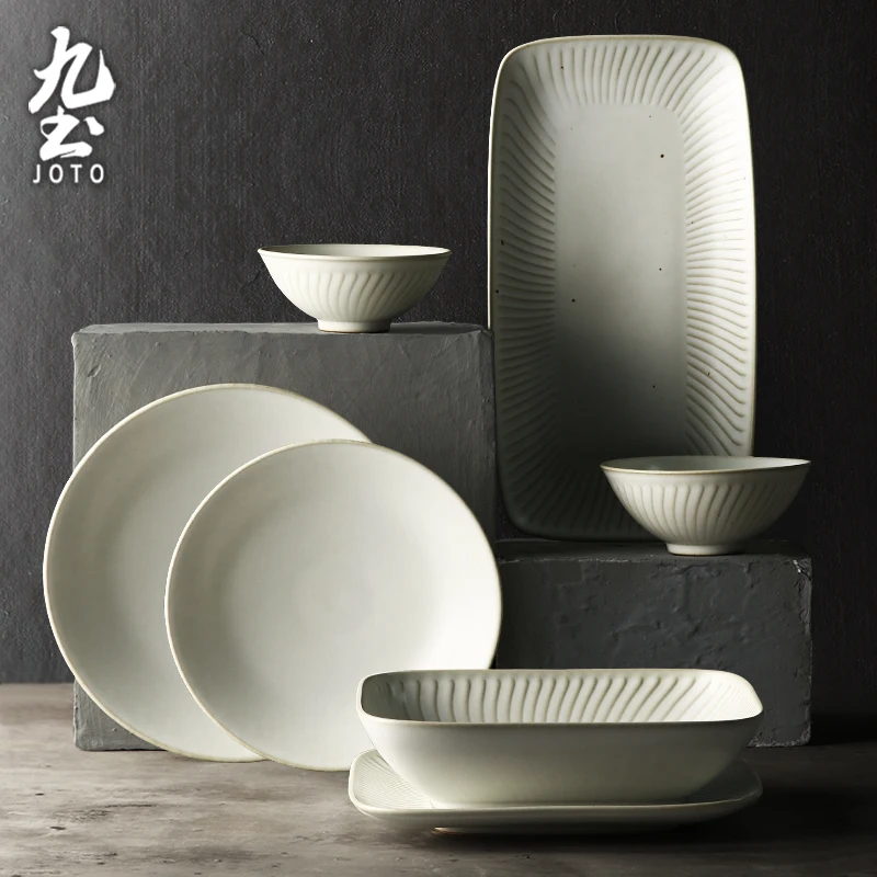 

JOTO Simple and Generous Elegant shape Vintage Handmade Ceramic Tableware CJR0594