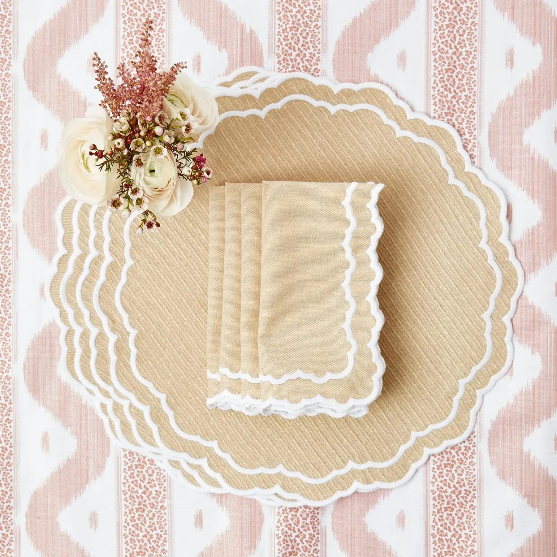 Set de 8 sets de table en coton et sable, serviettes de table