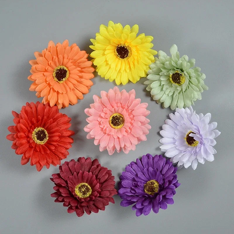 10 sztuk 10CM 15 kolorów sztuczny jedwab gerbera główki kwiatowe Ghrysantema Daisy DIY włosy ślub dom ogród bukiet dekoracyjne — zdjęcie 2