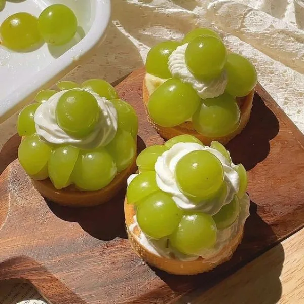 [푸디앤] 알이크고 씨가없는 고당도 샤인머스켓 망고포도