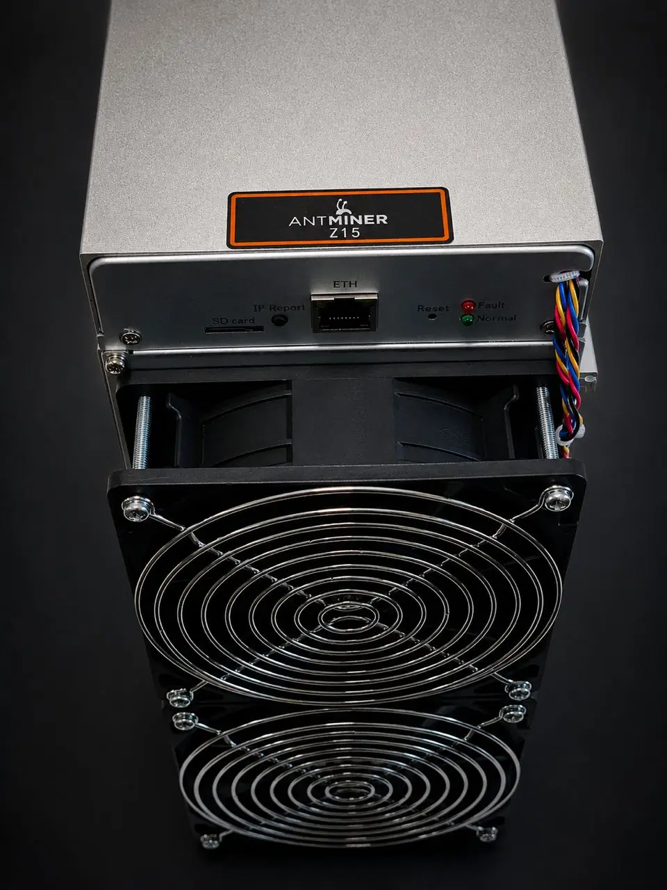 

Hot Sales Buy 2 Get 1 Free New miners Bitmain Antminer Z15 420ksol/s Equihash Algorithm Zcash Miner
