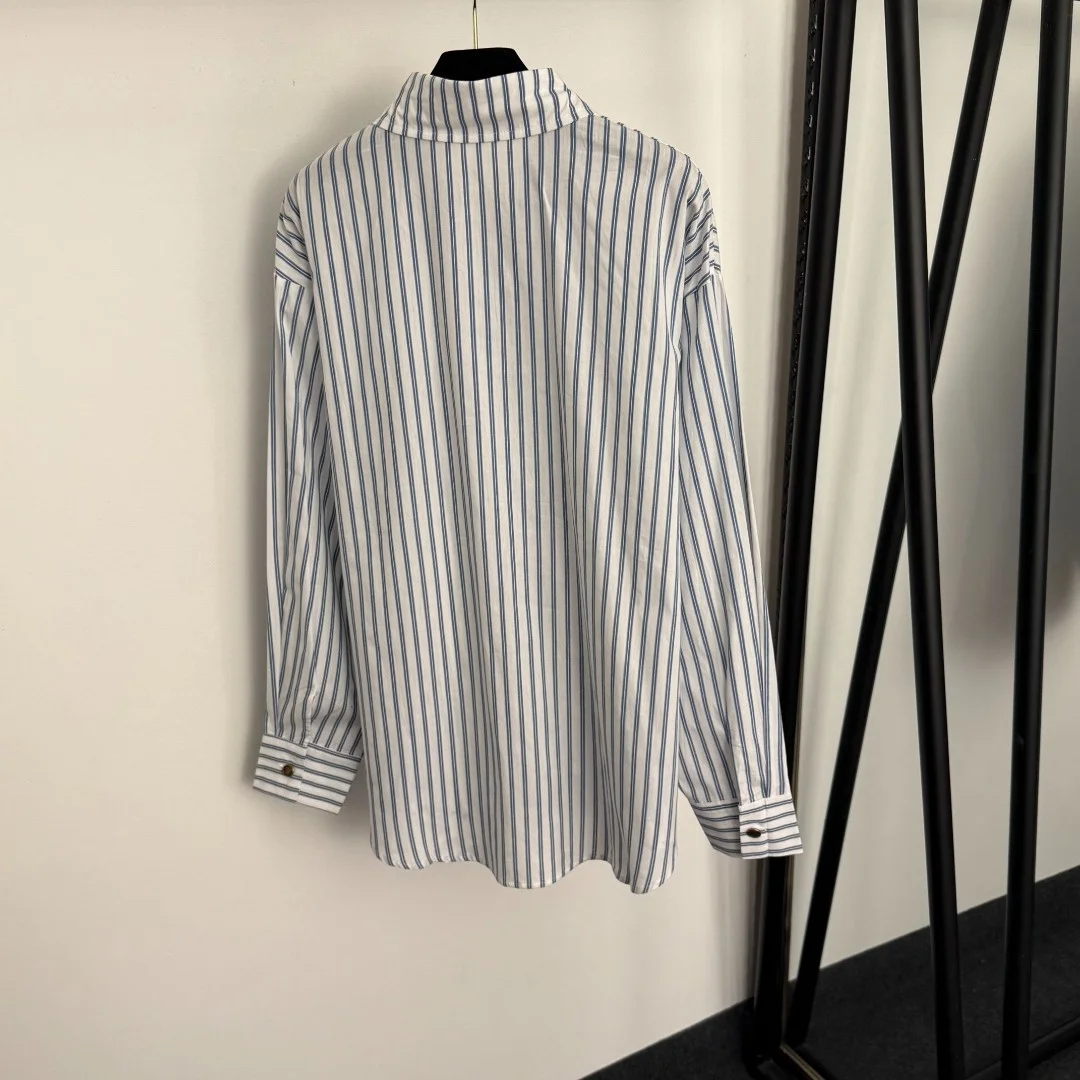 

Ранняя осень 2022, модная женская плюшевая рубашка с одним карманом и длинным рукавом в полоску с логотипом