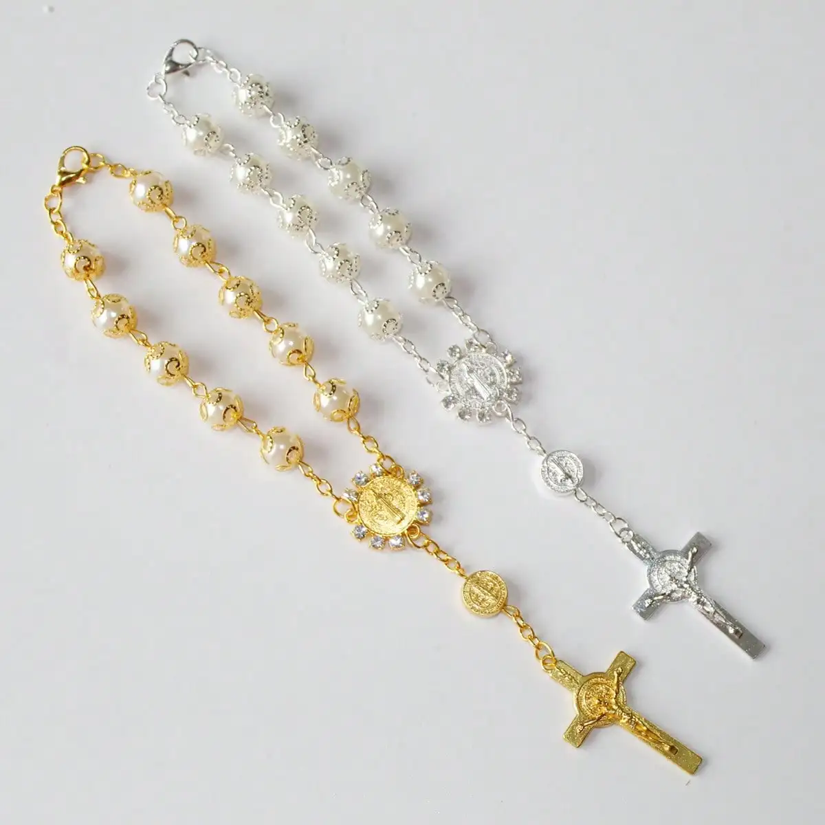 1Pc Fashion Beaded Car Rearview Mirror Hanging Pendant Unique Auto Interior Decoration Ornament Accessories
