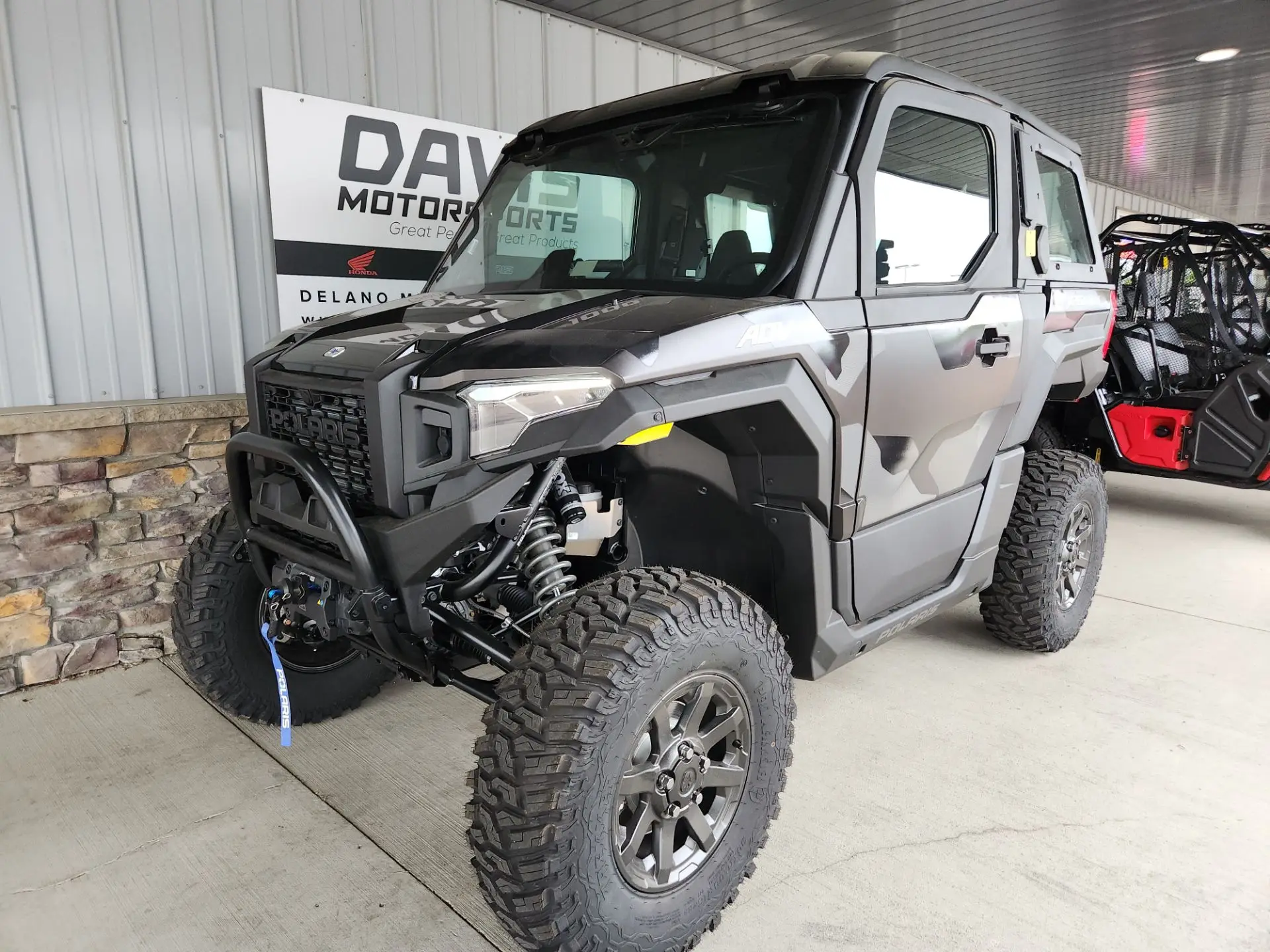 

NEW QUALITY OFFERS Polaris Ranger XD 1500 NorthStar 4x4 UTV Diesel Cab Heat AC Off Road Work Vehicle