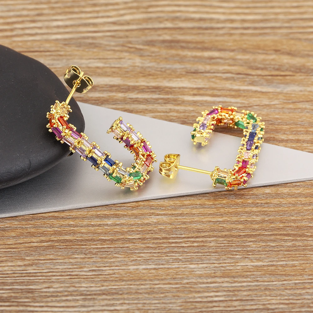 AIBEF Hawaii Style C-Shape Stud Earrings Colorful Rhinestone Women Copper Zircon Jewelry Luxury Gift Bohemian Vacation Ornament