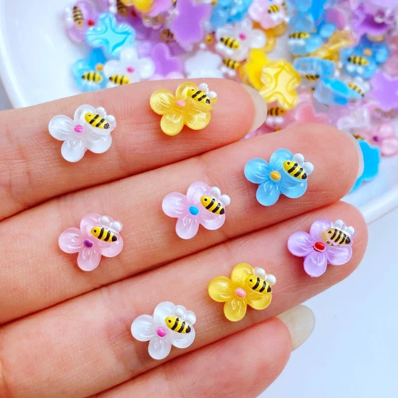 50 pièces nouveau mignon Mini 8*10mm fleur abeille résine Figurine artisanat Flatback Cabochon ornement fabrication de bijoux accessoires de coiffure