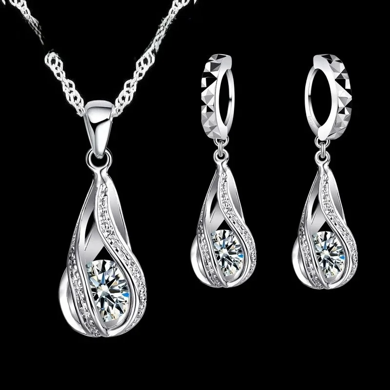 Heißer Wassertropfen CZ 925 Sterling Silber vergoldet Schmuckset für Frauen Anhänger Halskette Creolen Hochzeit Party Ceremoey Anel