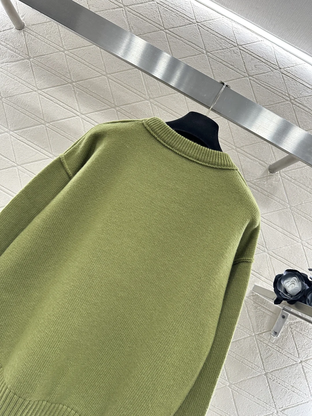 

New product launched: Knitted pullover sweater series, wool knitted, comfortable and fashionable pullover top