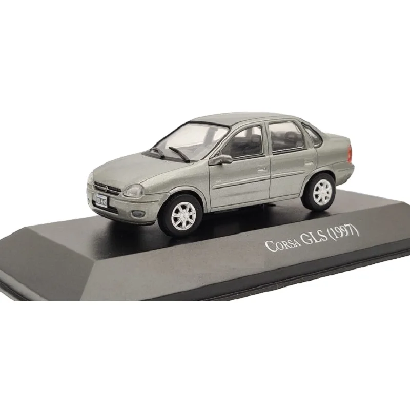 Salvat, Corsa Gls 1997, voiture compacte, fiabilité, faible consommation et design, échelle 1:43, miniature en métal moulé sous pression, collection de voitures argentines inoubliables, sans emballage, emballage blister original pouvant être froissé, base d'identification du modèle et de l'année.
