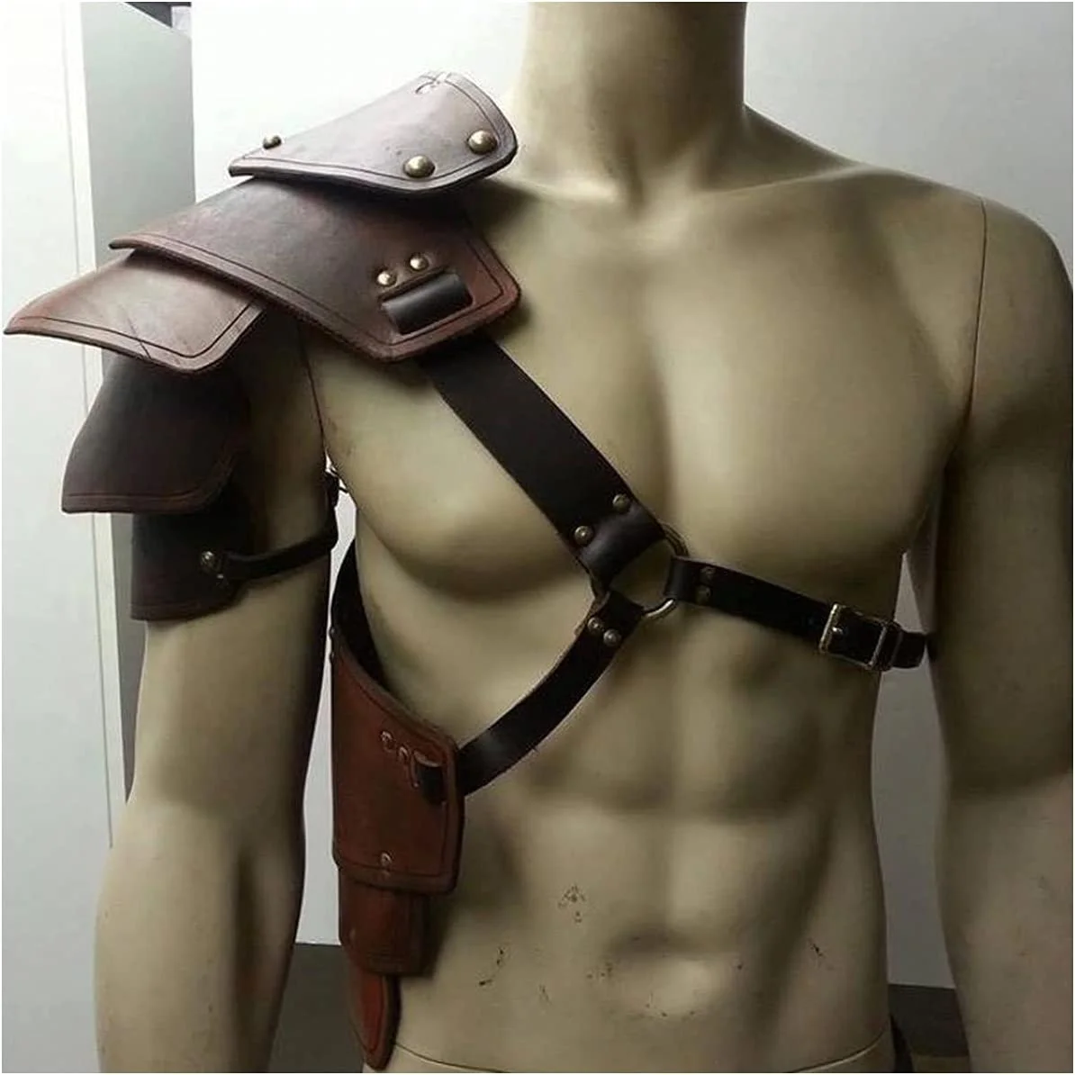 

Medieval Steampunk Retro Multi-Layer PU Leather Pauldrons Rivet Shoulder Armor for Stage Performance Props Cosplay Costume