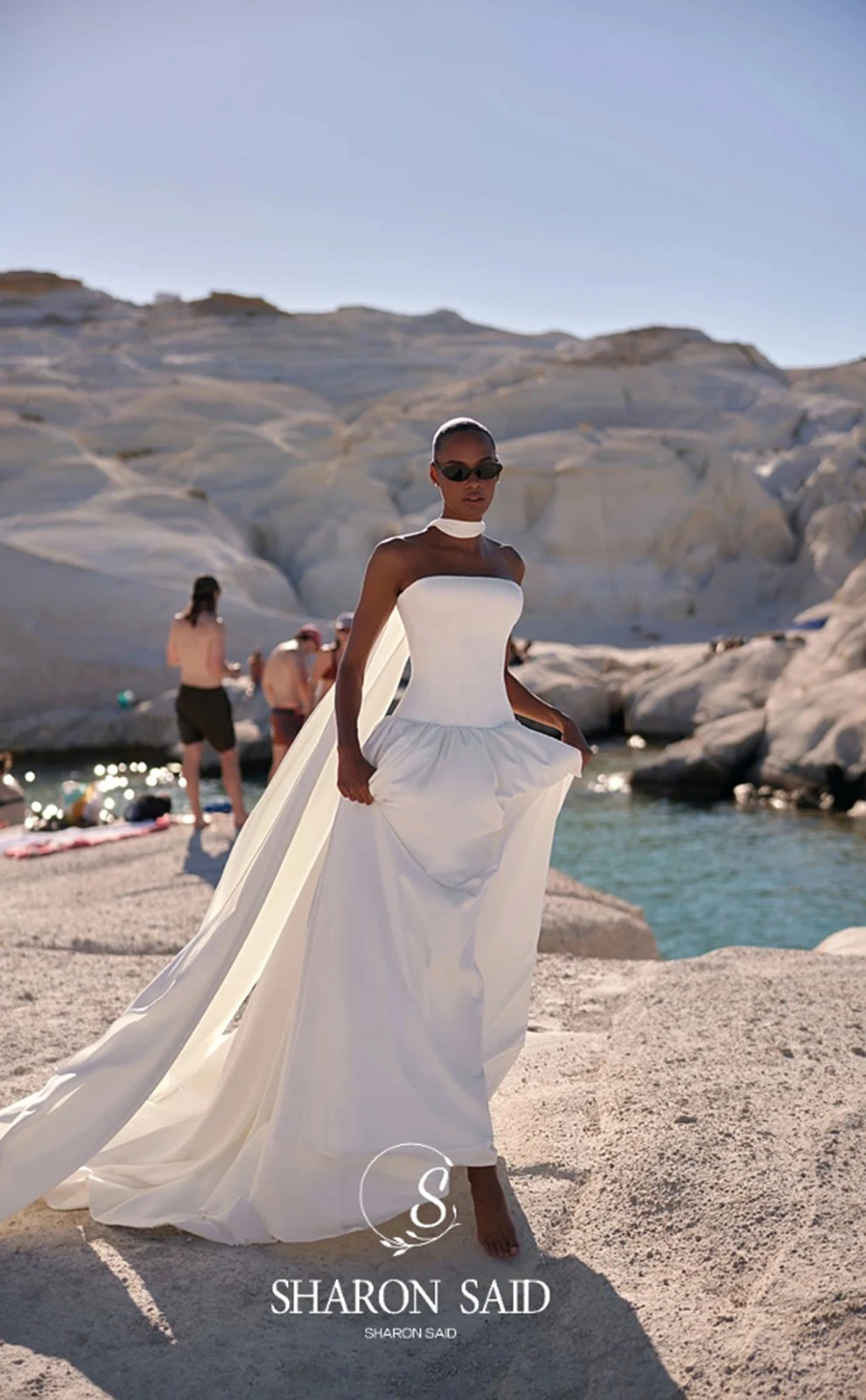 Sharon disse elegante sem alças a linha fora do branco vestido de casamento de cetim 2025 simples tribunal trem espartilho vestidos de noiva sw217 personalizado