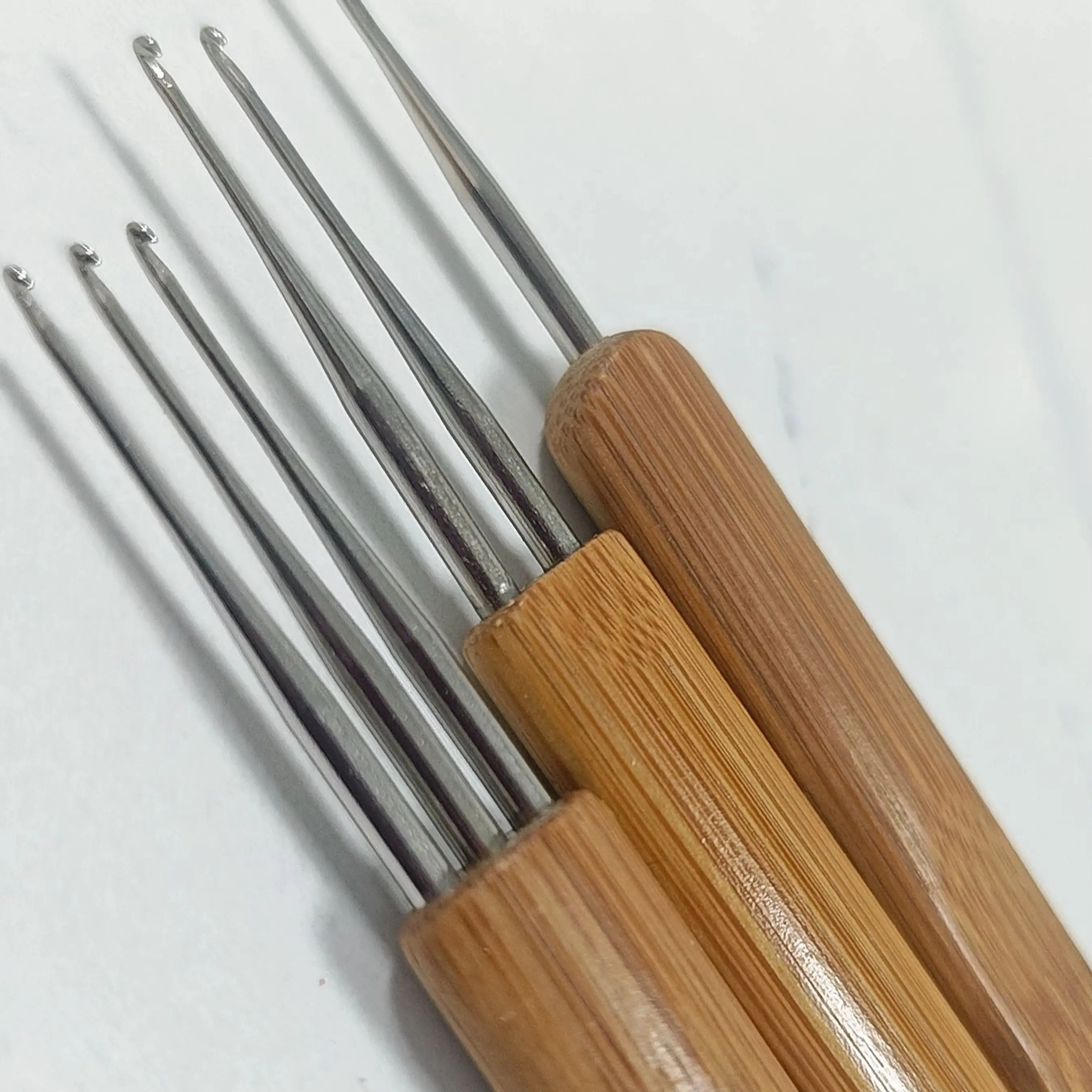 Ergonomic Crochet Hooks with B - Wooden Crochet Hooks Ergonomic Handle ulasan dan harga