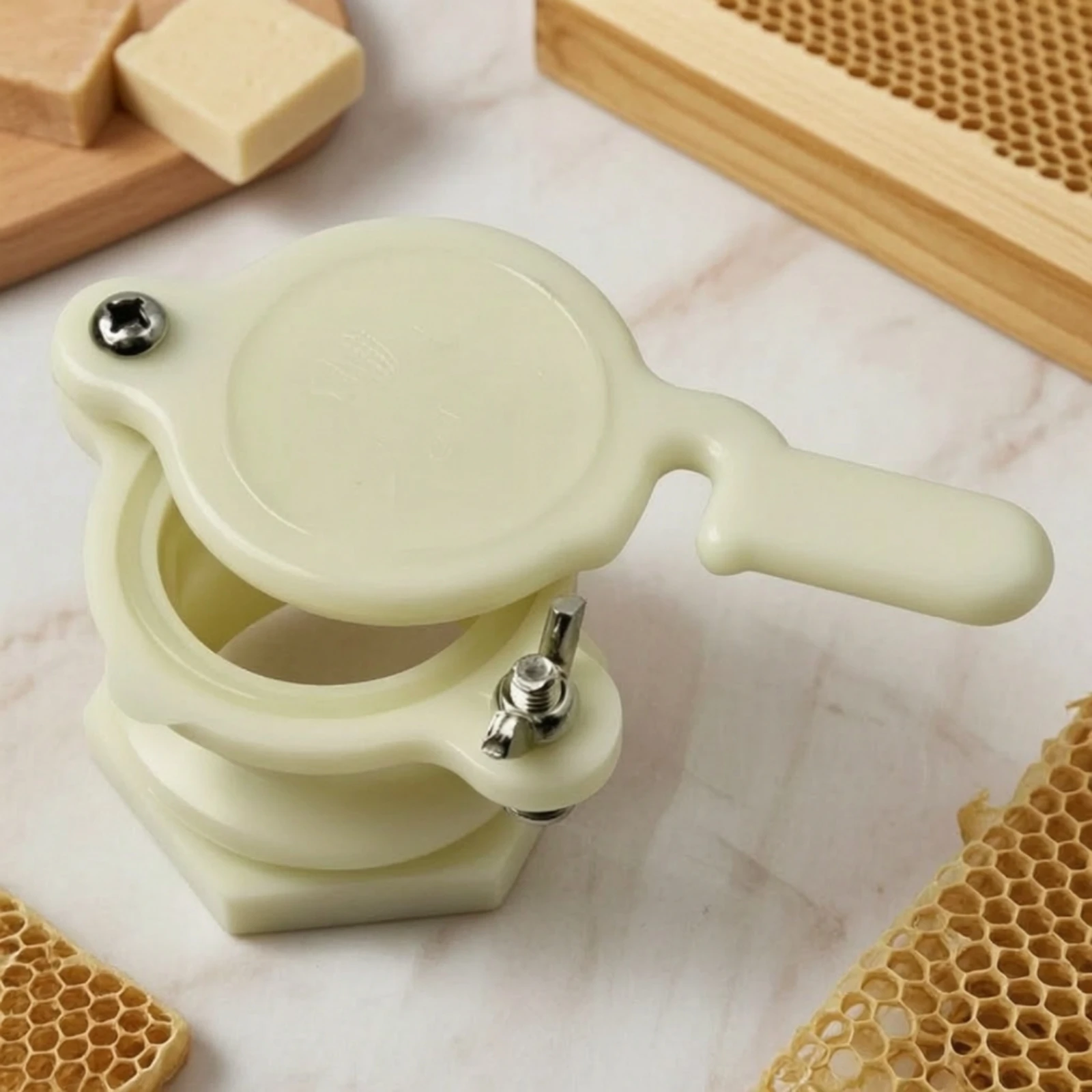 Plastic Honey Gate Valve Honey Tap Honey Bucket Outlet Spigot Bottling Fitting for Beekeeping Equipment Supplies