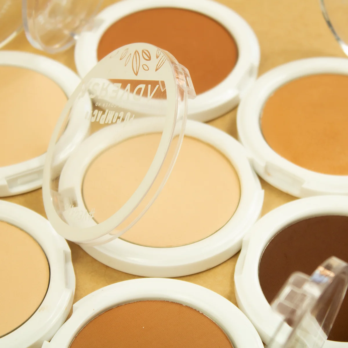 Velvet Cover HD Vegan Compact Powder-Adverse