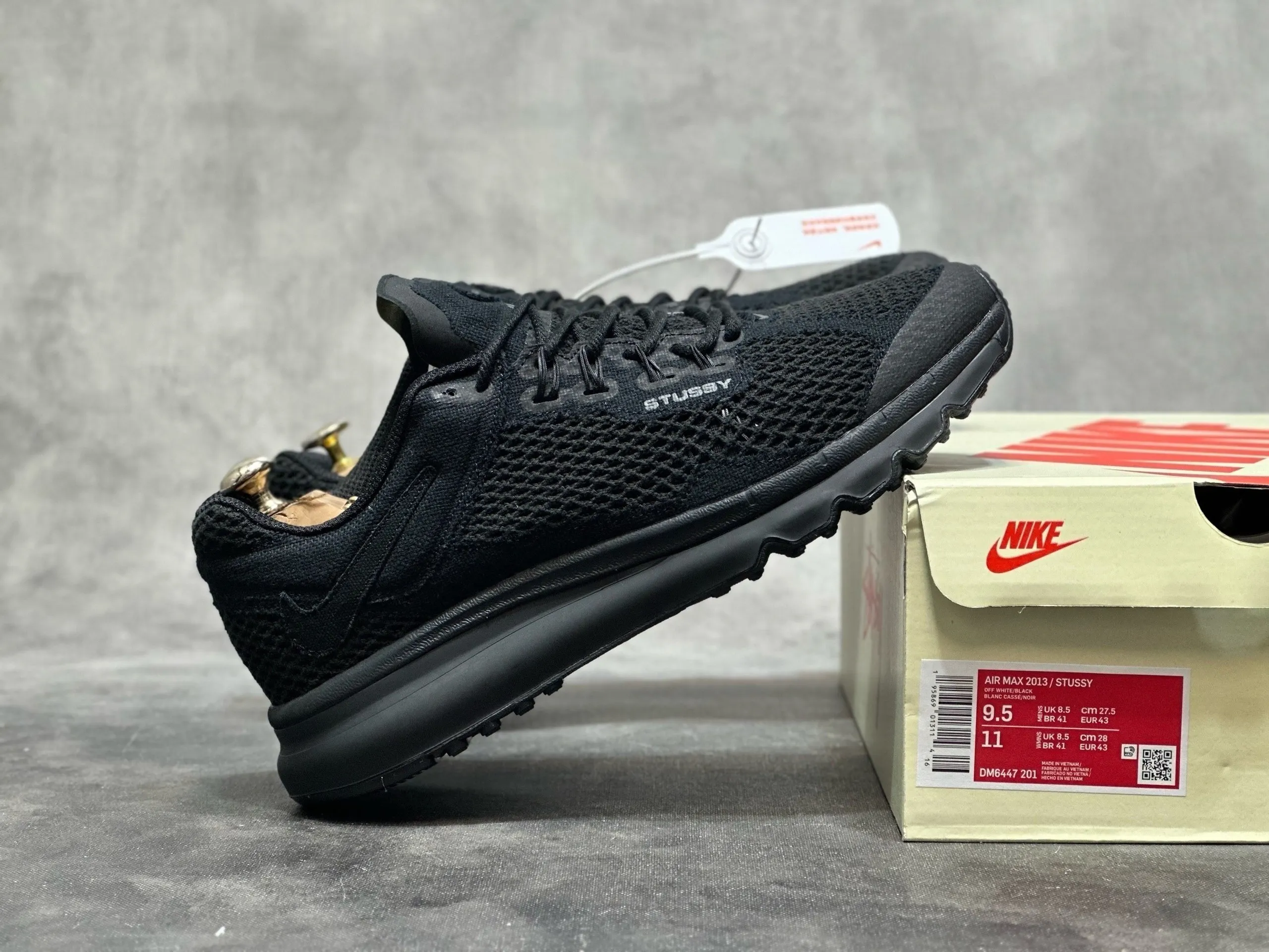 Stussy × Nike Air Max 2013 