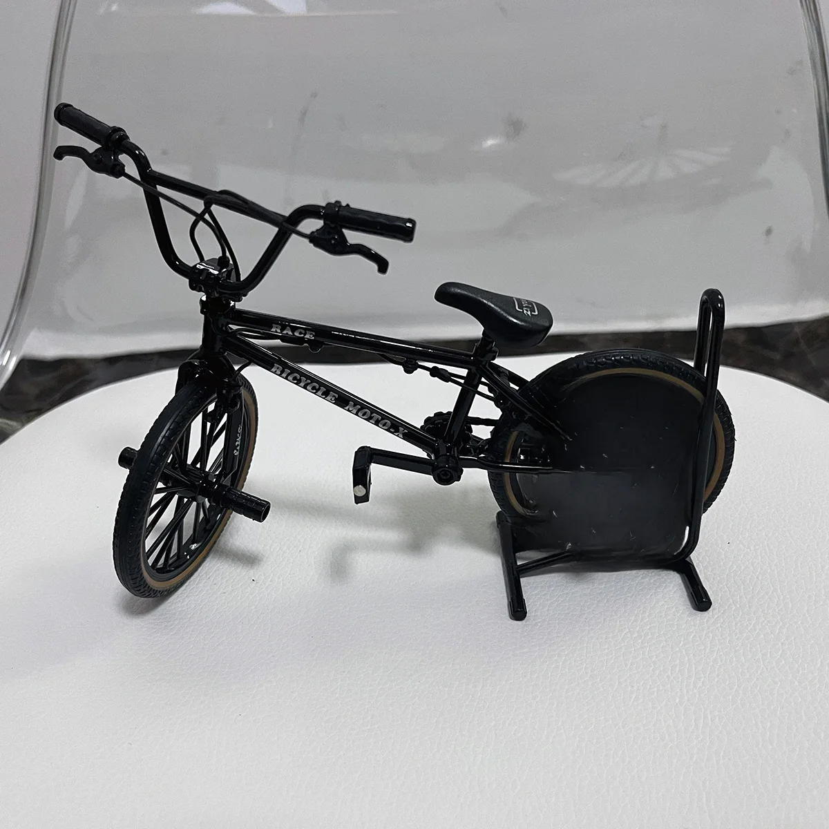 AliExpress 1:8 Model Alloy Bicycle Diecast Decoration Mountain Finger Mini Black Metal Bike Simulation