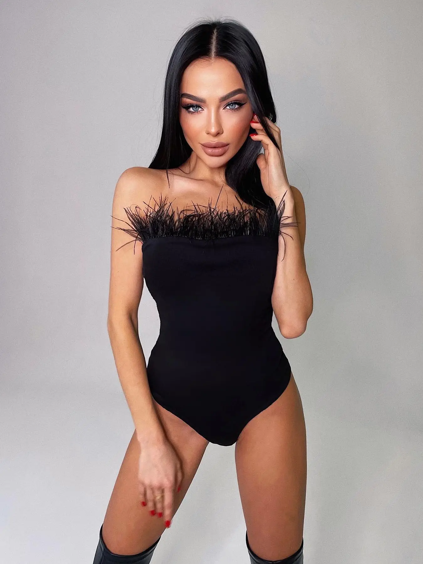 Feather Bandage Bodysuit Bikini One piece for Women 2022 Summer Black Sleeveless Beach Bodysuits Sexy Streetwear Romper Swimsuit