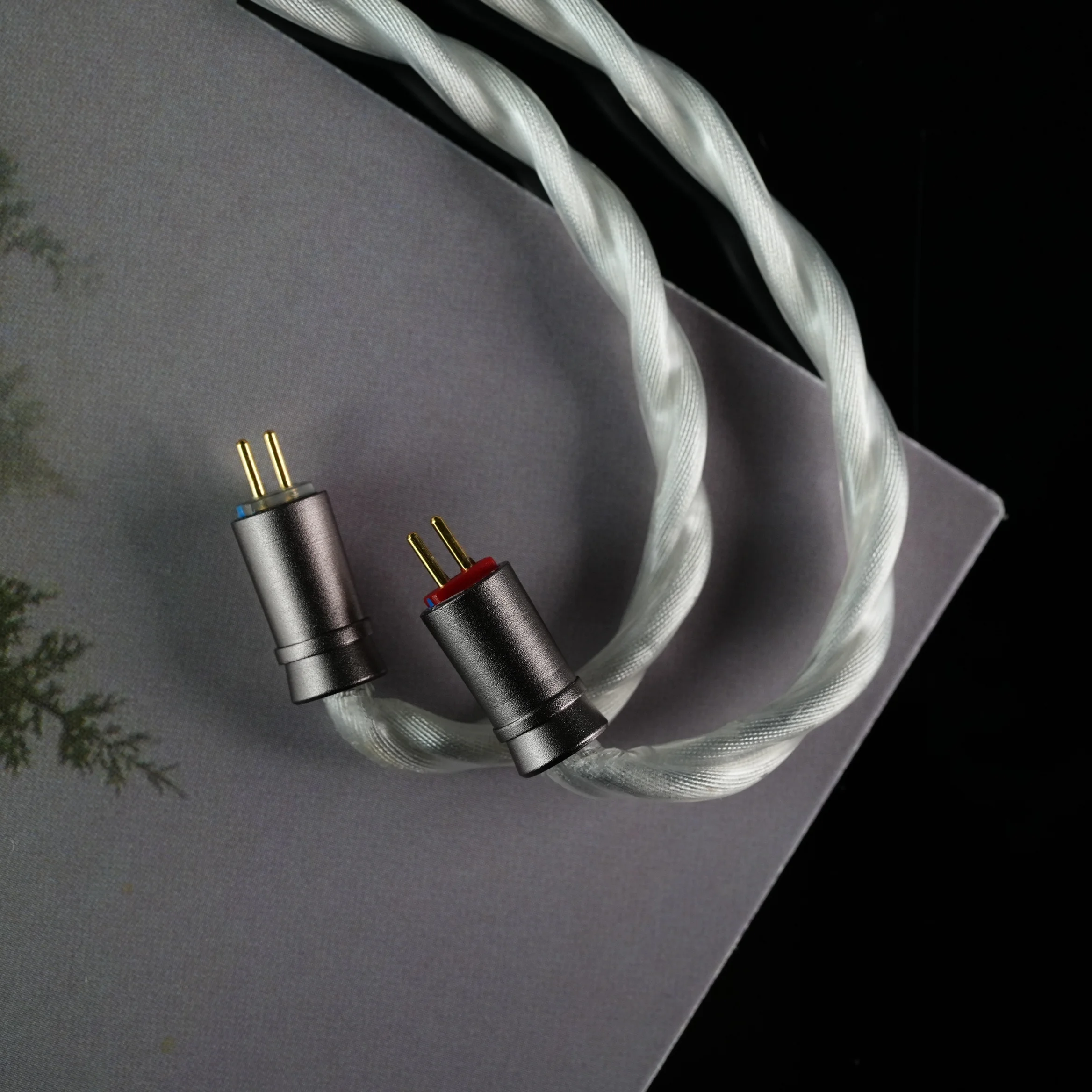 ZiSin-341 IEM cable 4.4mm silver plated plug, compatible with MMCX