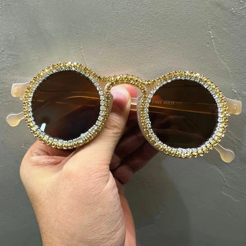 OEC CPO Ladies Shining Diamond Round Sunglasses Women Fashion Multicolor Luxury Rhinestone Eyewear Female UV400 gafas de sol — zdjęcie 2