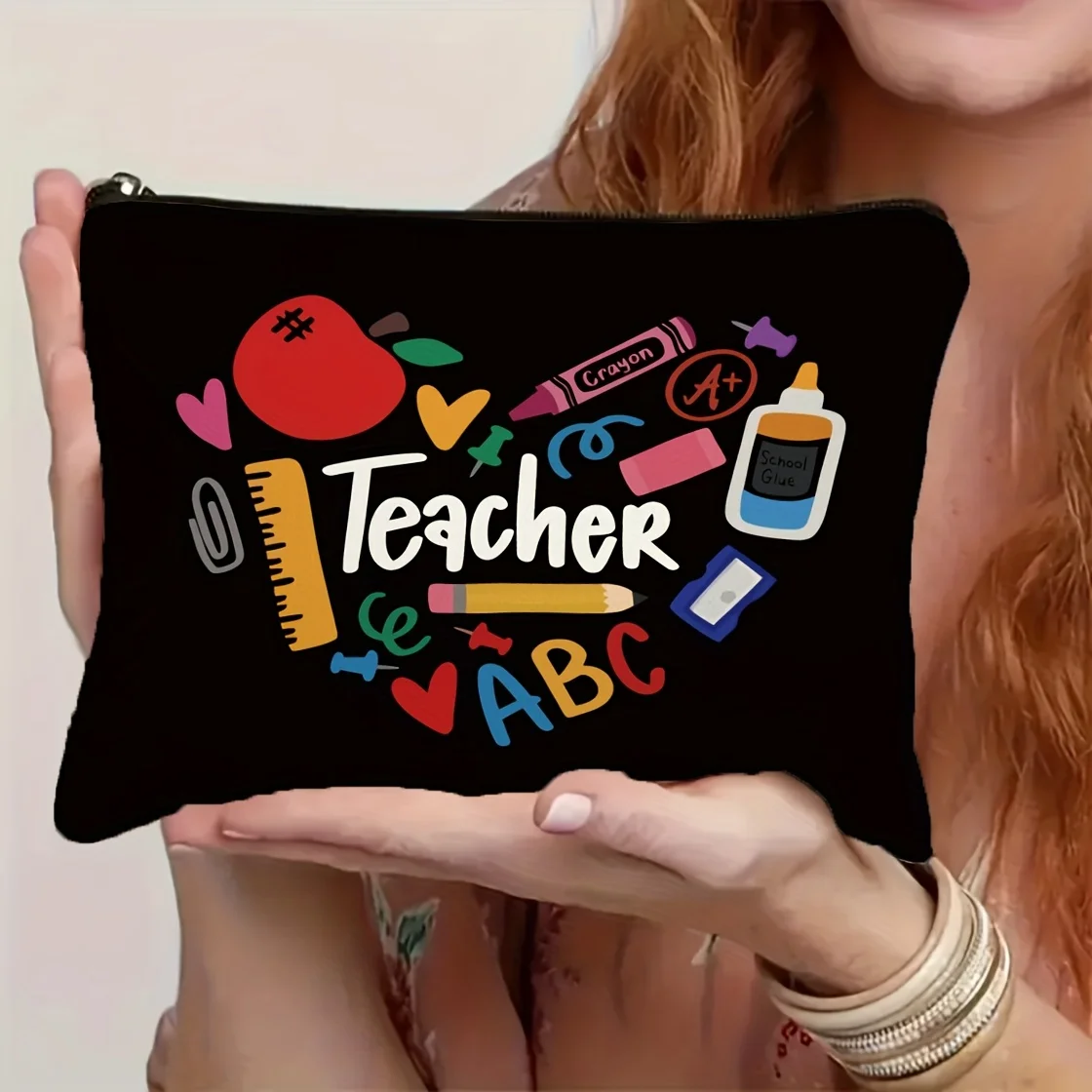 1Pc Teacher-Themed Heart-Shaped Teaching Supplies, Retro Design Multifunctional Travel Makeup Bag, Snack Storage Bag, Stationery Storage Bag, Fashionable Toiletry Bag, Canvas Double-Sided Printed Zipper Pouch