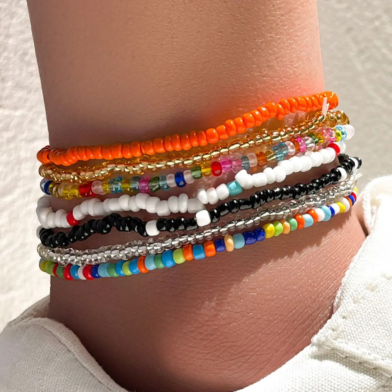 7 teile/satz neue handgemachte Perlen Fußkettchen Armbänder Regenbogen Farbe elastische Knöchel Armband auf dem Bein Fuß Kette Strand Schmuck