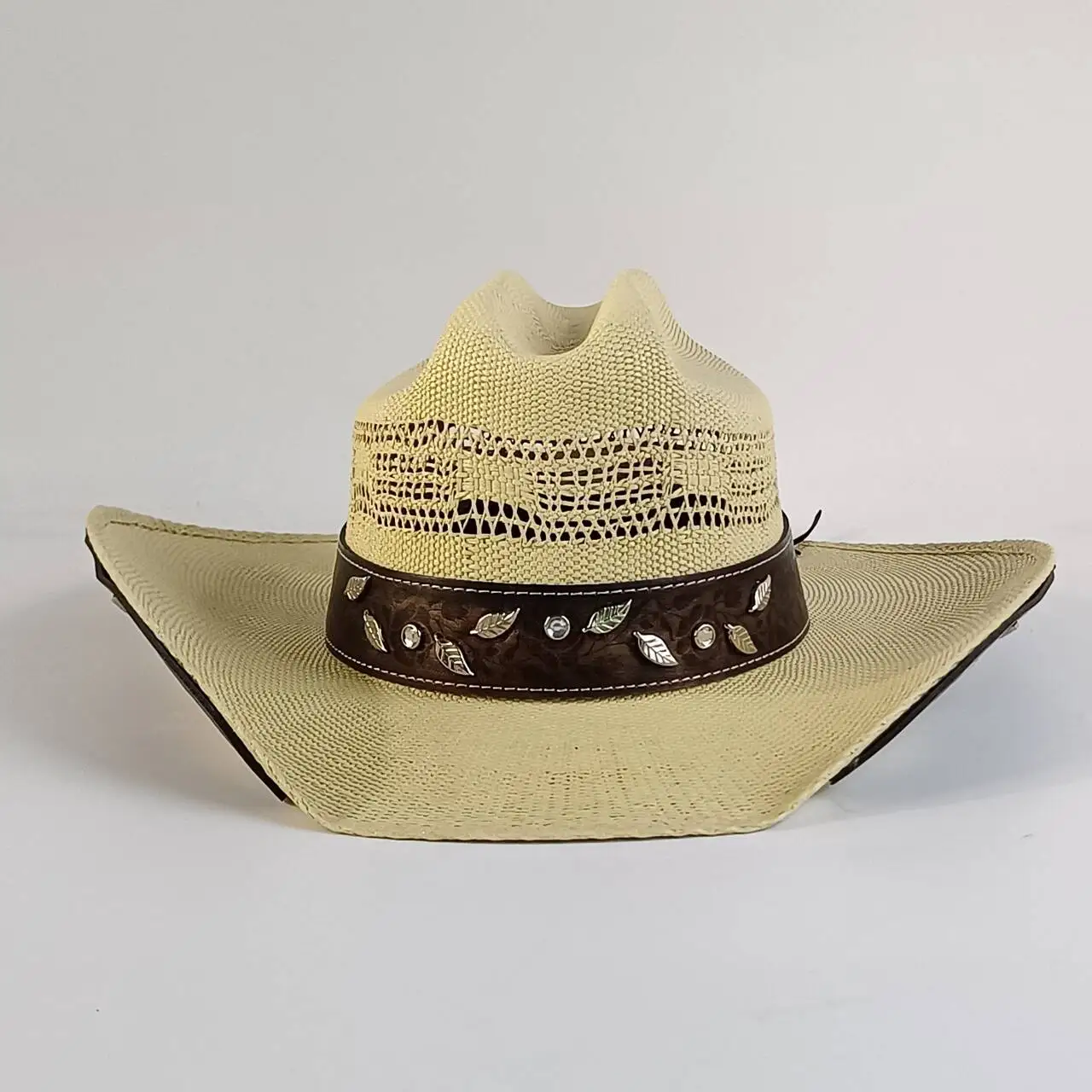 Straw Western Cowboy Hat for Women Hollow Out Leaf Rivet Band Wide Brim Sun Protection Cowgirl Hatcappello cowboy