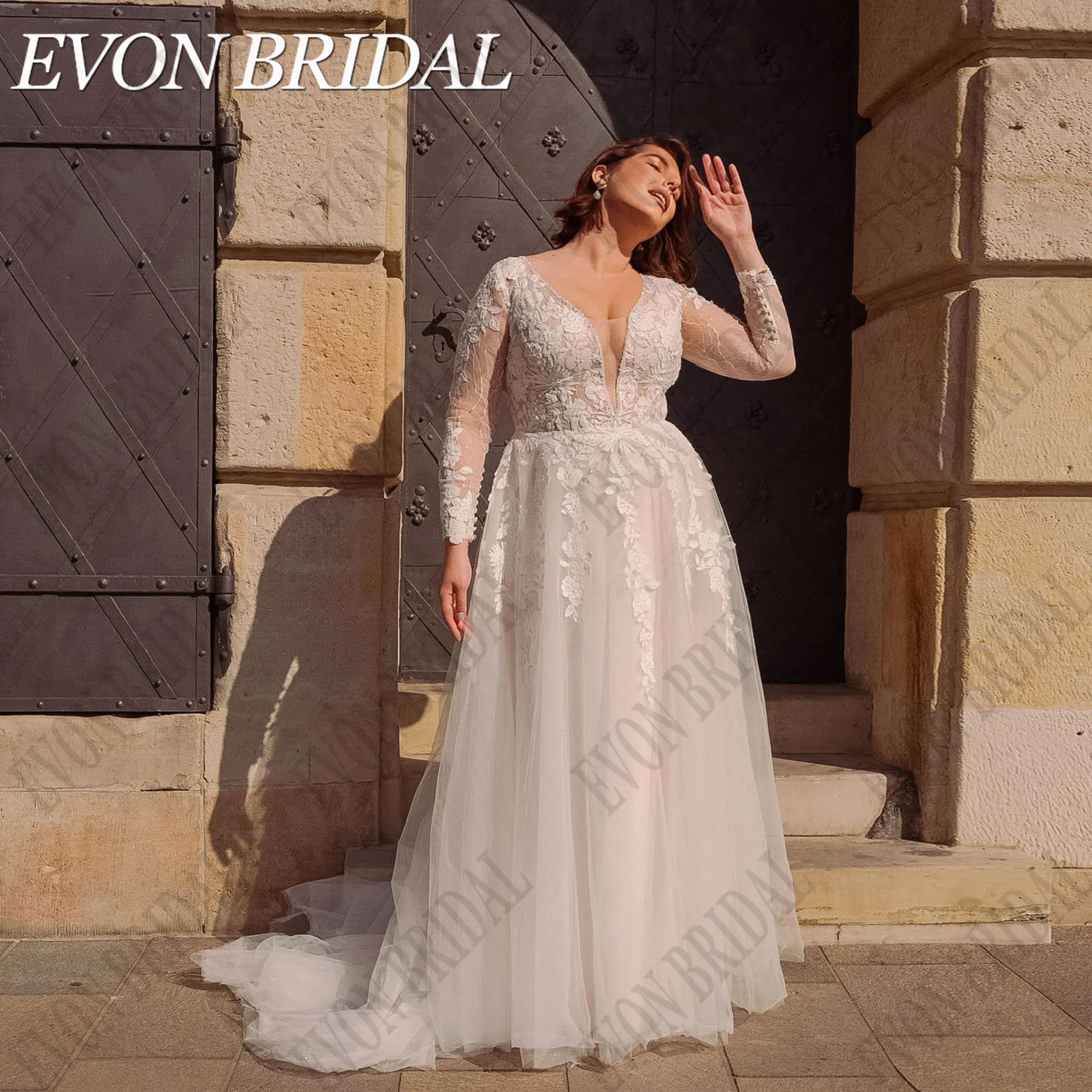 

EVON BRIDAL Elegant Lace Wedding Gowns Plus Size Long Sleeves Illusion Back Bride Dress A-Line Wedding Dress Women Applique