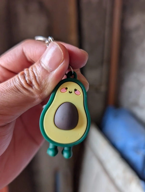 Fashion Simulation Fruit Avocado Smile Keychain 3D Resin Key Chains Jewelry Gift photo review