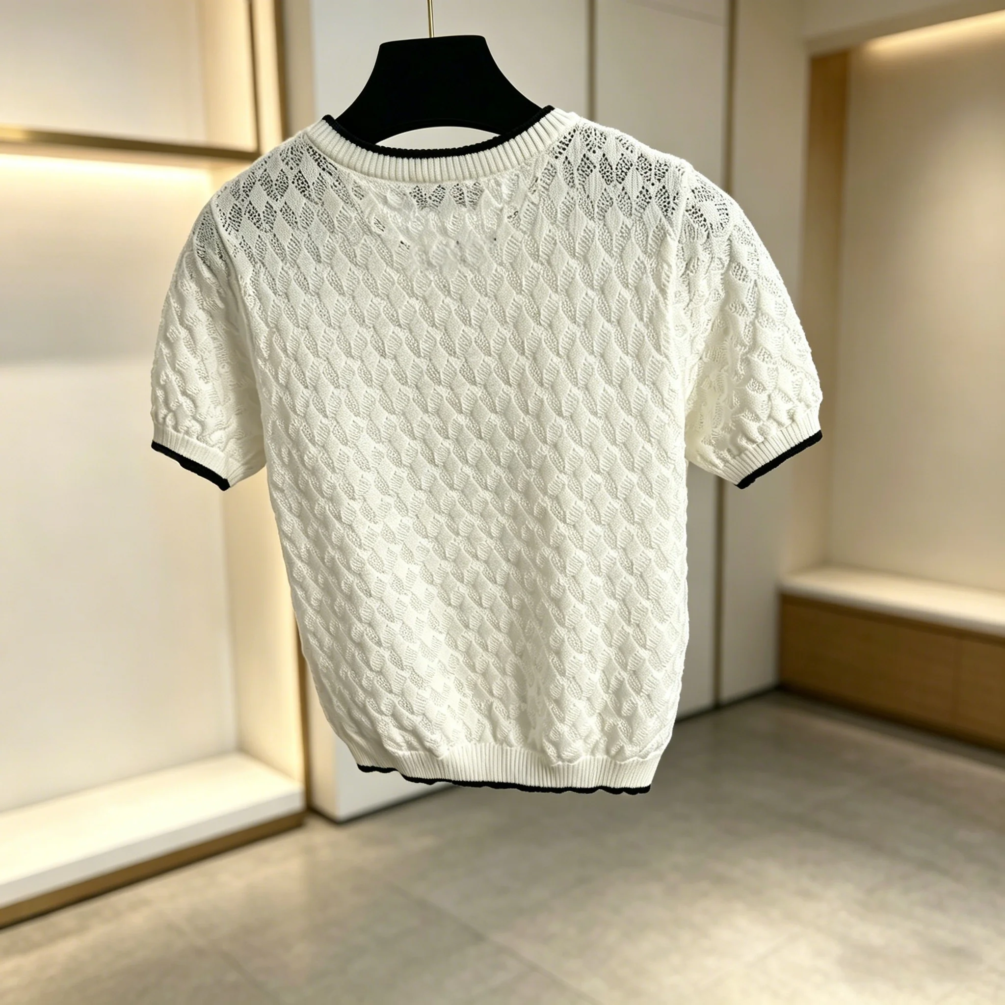 

2026 New Women's Puff Sleeve Cropped Knit Top Breathable Jacquard Knit Blouse ZX065