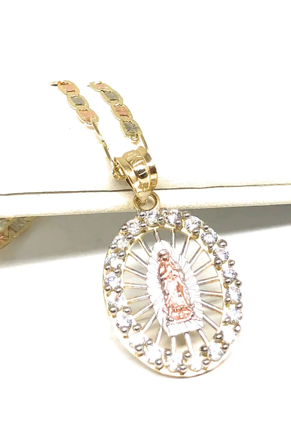 Laser Cut Tricolor Virgin Mary Zircon Pendant Necklace 18K Gold Plated Stainless Steel Women's Jewelry Best Christmas Girl Gift