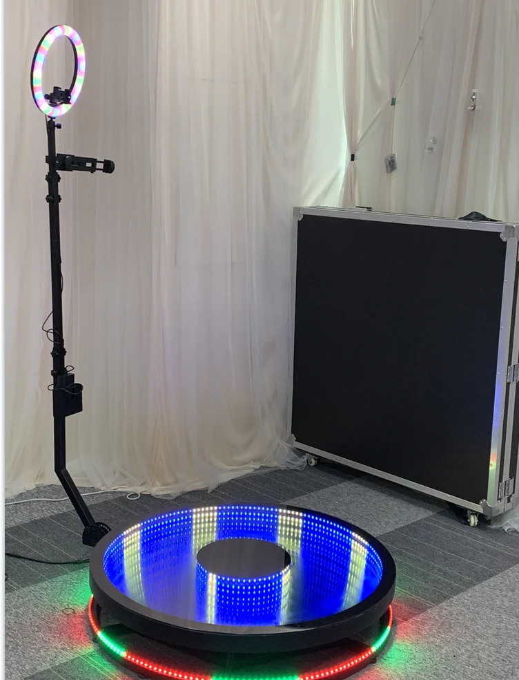 Twee 360 ° Glazen Panoramische Fotocabines, Draagbaar, met Gratis Logoverzorging, Automatische 360° ° Glazen video-opnamecabines, met