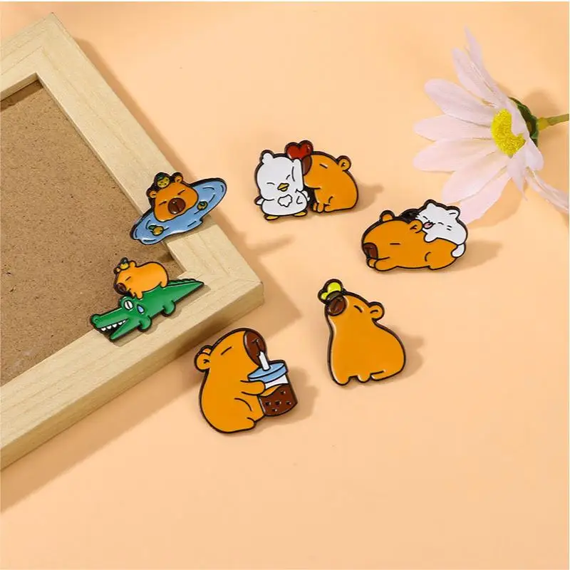 Bonito dos desenhos animados capivara esmalte broche criativo animal pato liga lapela pino crachá mochila roupas chapéu acessórios