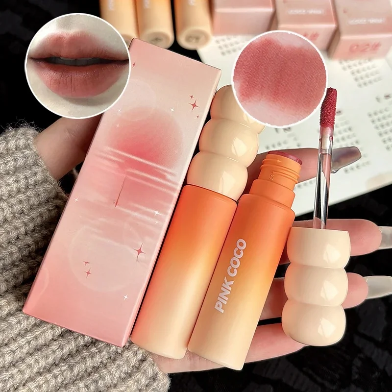 Vernis à lèvres rose COCO coucher de soleil galaxie, mat, velours, boue à lèvres, ton à faible saturation, automne et hiver