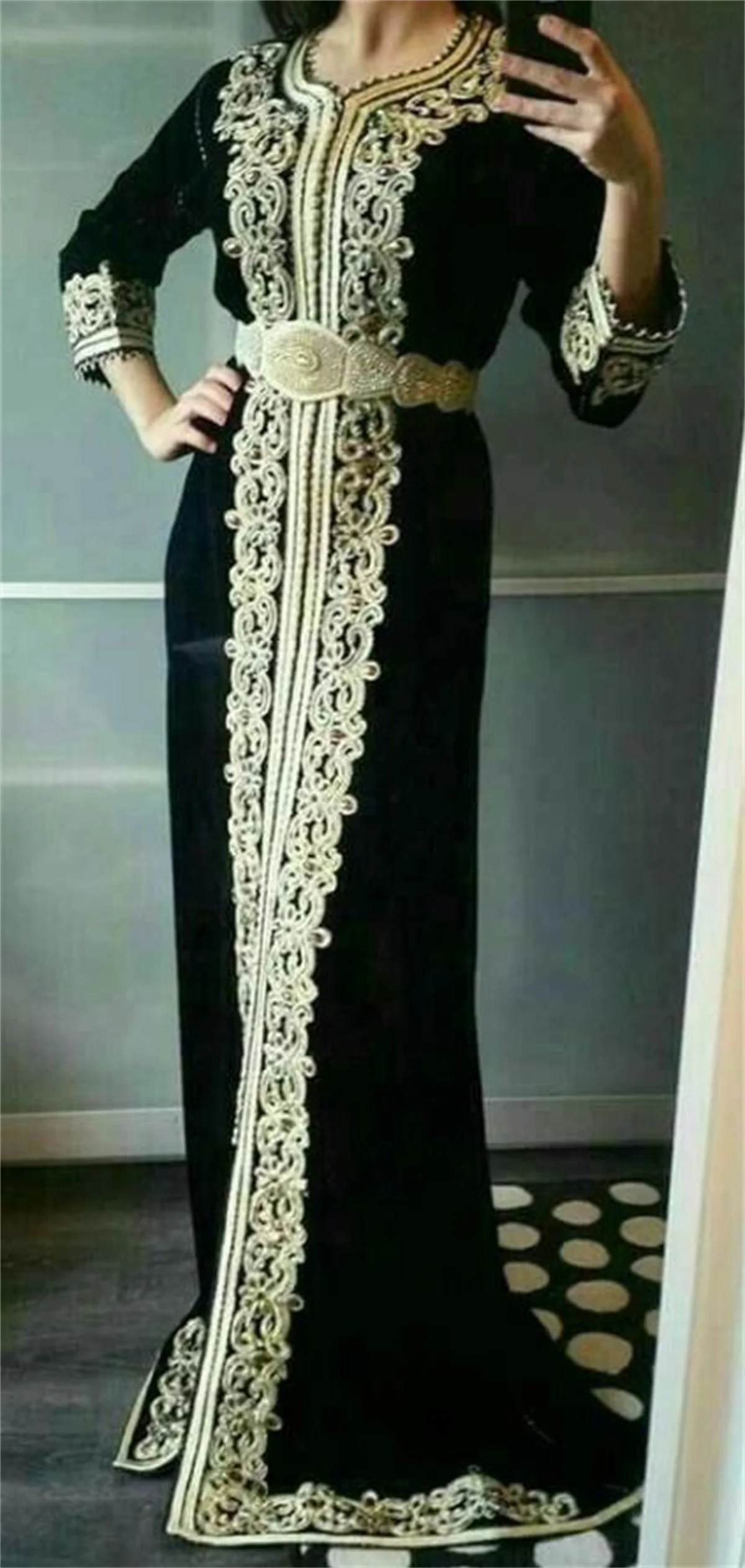 Evening V-Neck Long Sleeve Gold Applique Lace Black Gown Belt Pearl Crystal Elegant Moroccan Kaftan Oriental Fashion Wedding