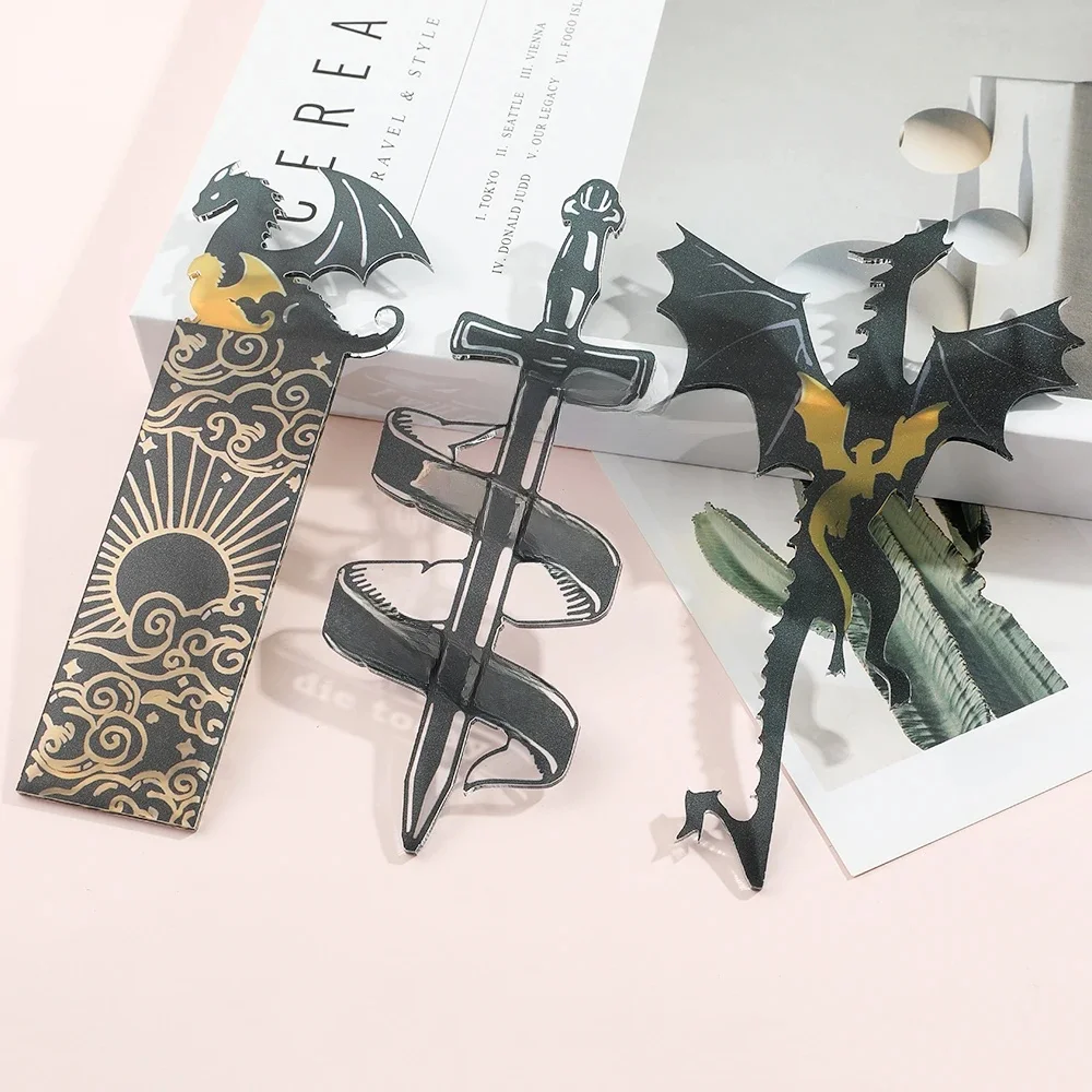 Marque-pages Dragon noir Anime, cadeau de collection pour les amateurs de livres, marque-livre en acrylique, accessoires de papeterie pour hommes, femmes, amis, enseignant