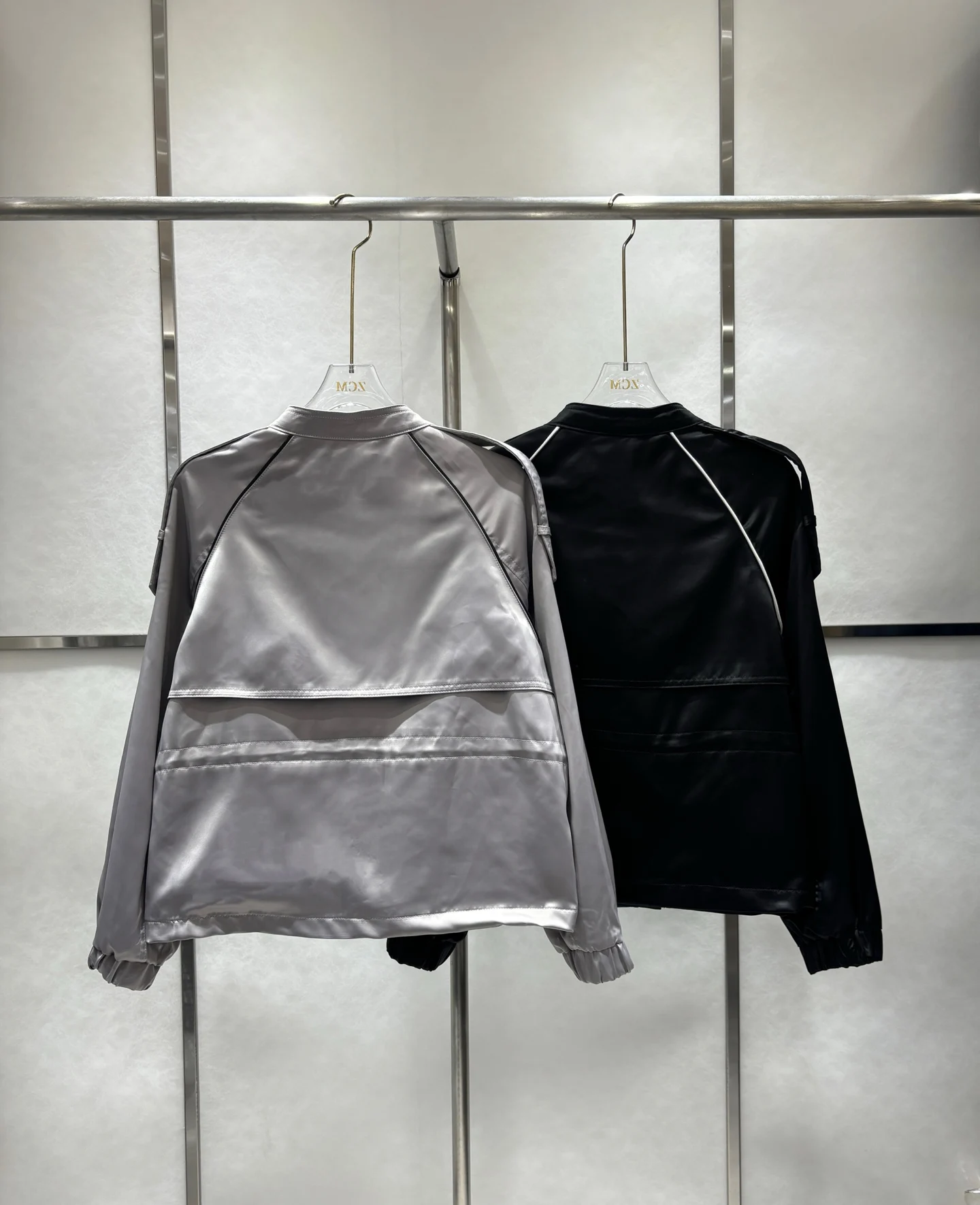 

Winter 2025 New Women's Standing Collar Waist Waist Fashion Jacket Short Coat